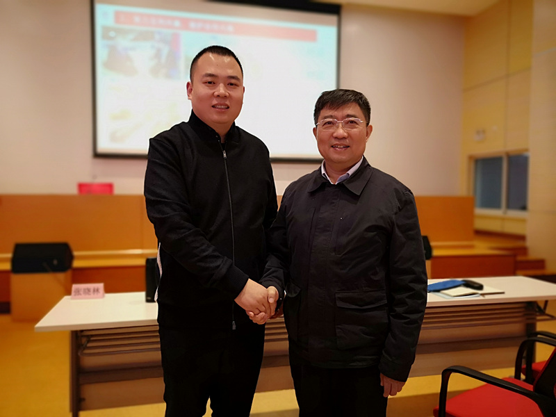 豫商赴滬，共研發(fā)展│許明月董事長參加民建河南省企業(yè)家會員班培訓(xùn)